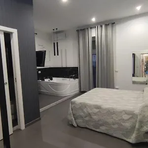 Lombardi Luxury Napoli