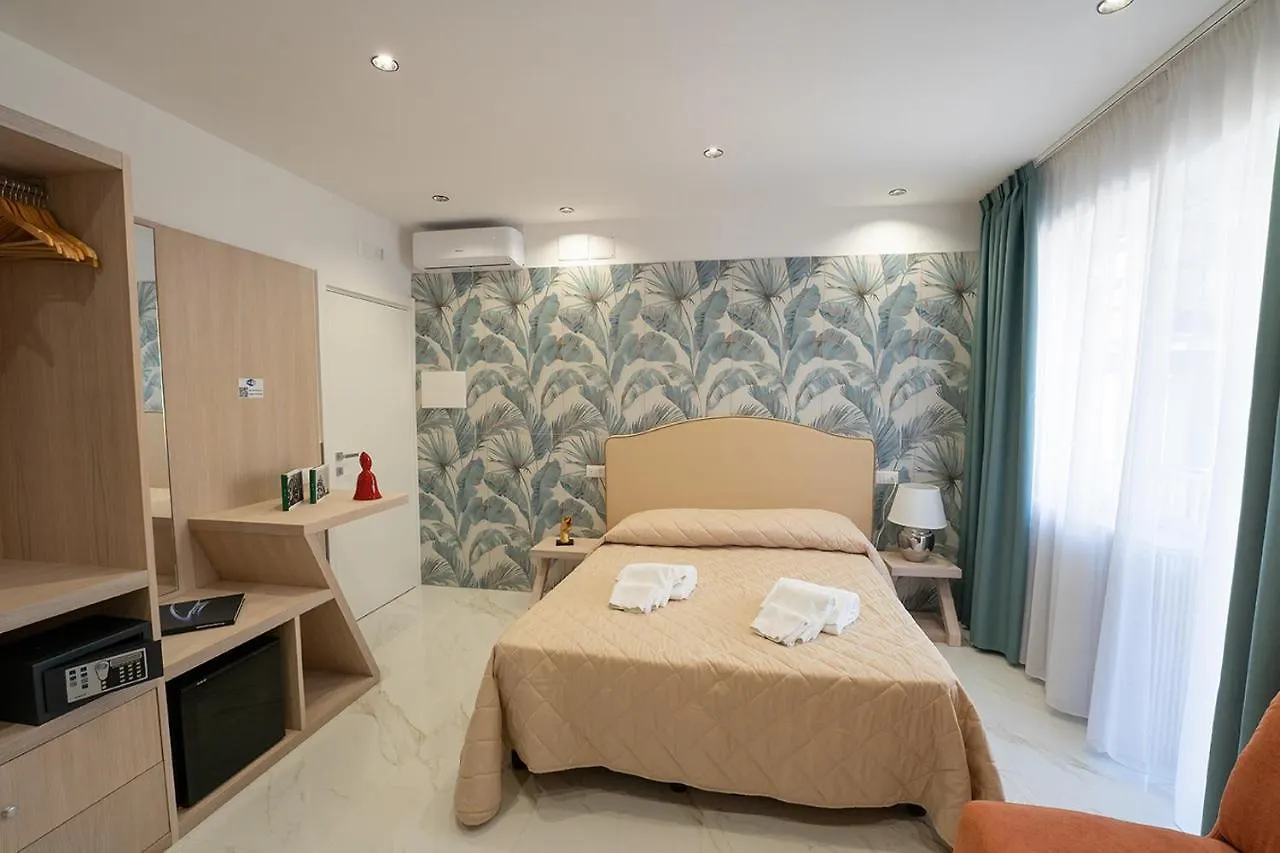 Hotel Hr Boutique Porto, Napoli Centro, By Clapa Group Italia