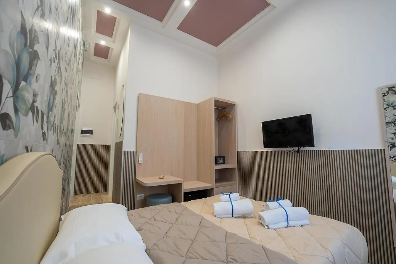 Hotel Hr Boutique Porto, Napoli Centro, By Clapa Group Pensjonat