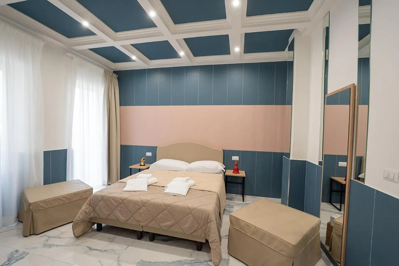 Hotel Hr Boutique Porto, Napoli Centro, By Clapa Group Affittacamere