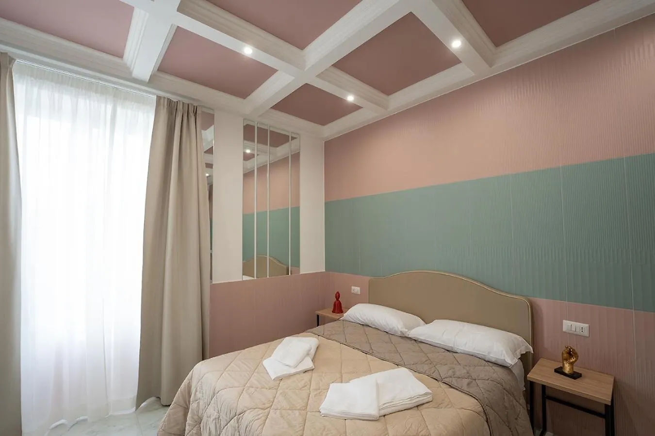 Hotel Hr Boutique Porto, Napoli Centro, By Clapa Group Italia