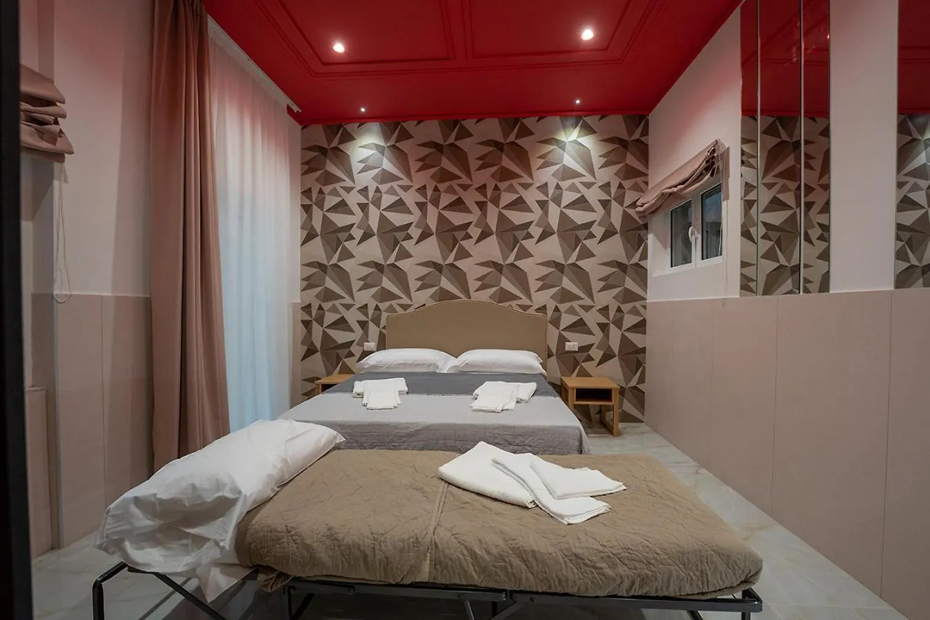 Hotel Hr Boutique Porto, Napoli Centro, By Clapa Group